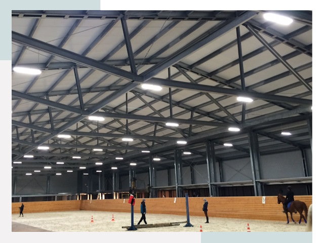 Строительство конных манежей от 610 руб в Балашов